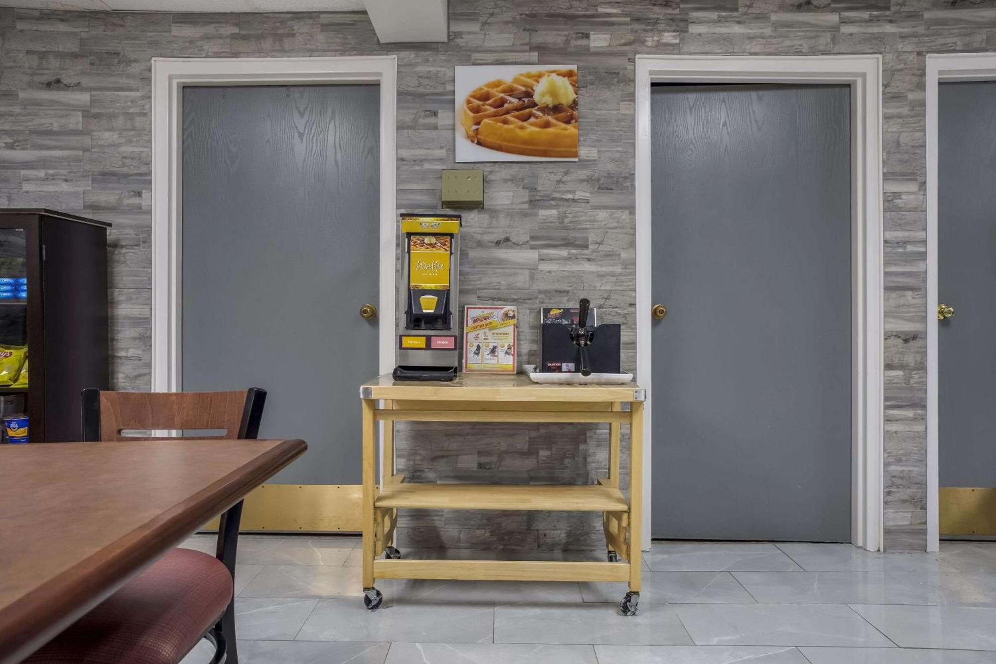 Quality Inn Toledo Ngoại thất bức ảnh